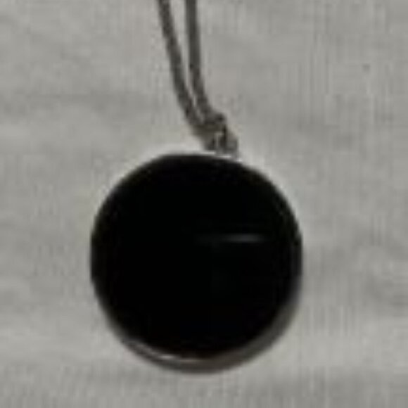 Abalone Necklace with White Sapphire Butterfly NWOT 18" with 2" Extender - Picture 2 of 8